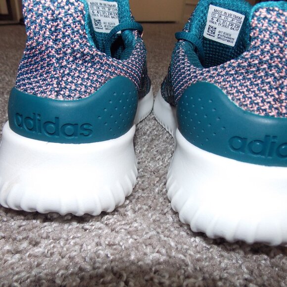 ADIDAS Cloudfoam Ultimate Size - Picture 8 of 8